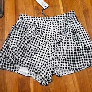 NWT High waisted shorts